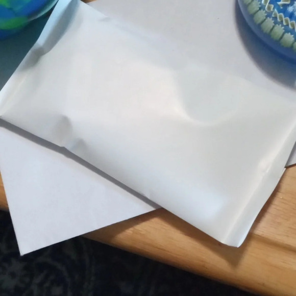 Apple Dock Connector to USB cable new with one year warranty - Picture 5 of 7